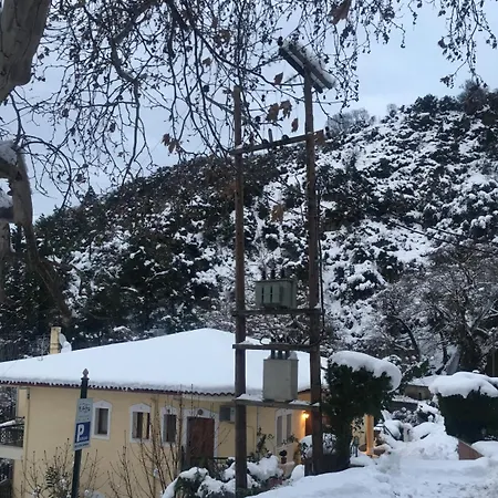 Archontiko Tou Ziaka Guest house Ipati