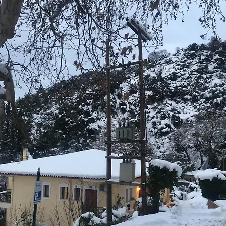 Archontiko Tou Ziaka Guest house Ipati