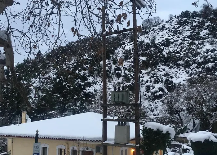 Archontiko Tou Ziaka Guest house Ipati